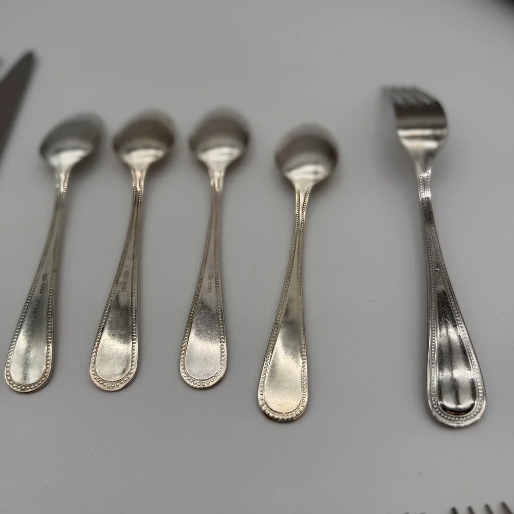 International Silver Stainless Flatware Set 27pc Beaded Pattern Korea Glossy